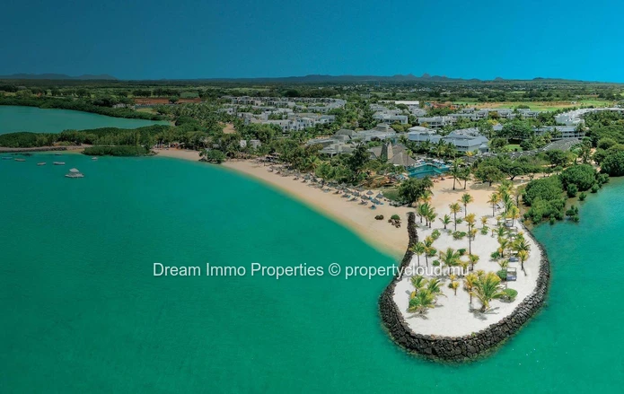 Revente Appartement Vue Mer Avec Acces Hotel, Plage & Golf A Azuri - Ile Maurice