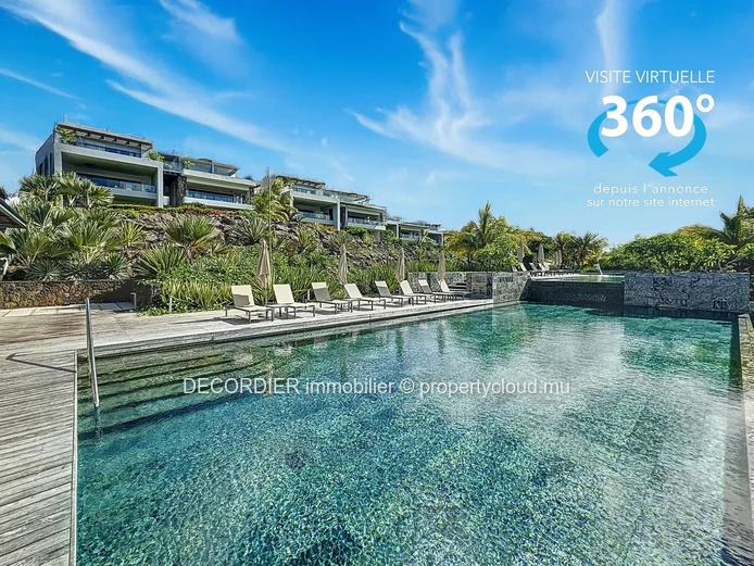Elegant furnished flat with sea view in Saint Antoine