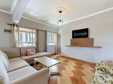 7 Bedroom House
