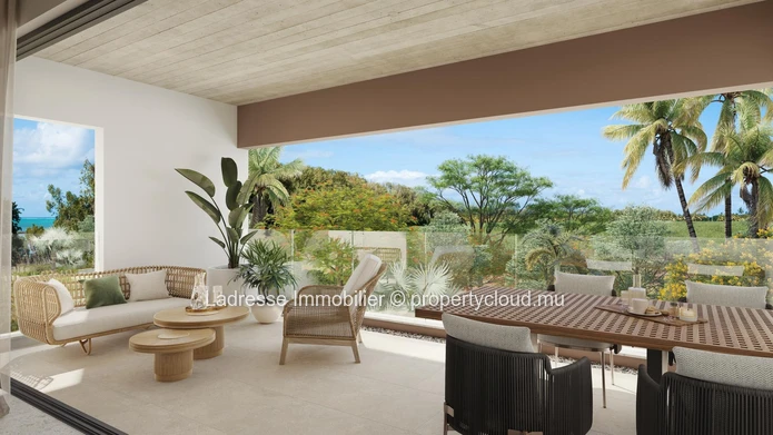 Sea view penthouse for sale in Azuri, Roches Noires
