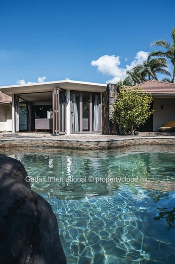 Villa de Plain-Pied à Louer à Belle Vue Harel, Île Maurice | Piscine Privée & Grand Jardin de 1 800 m²