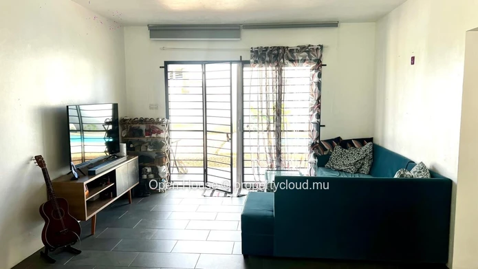 Villa meublée 2 chambres avec piscine privée à louer à Petit Raffray