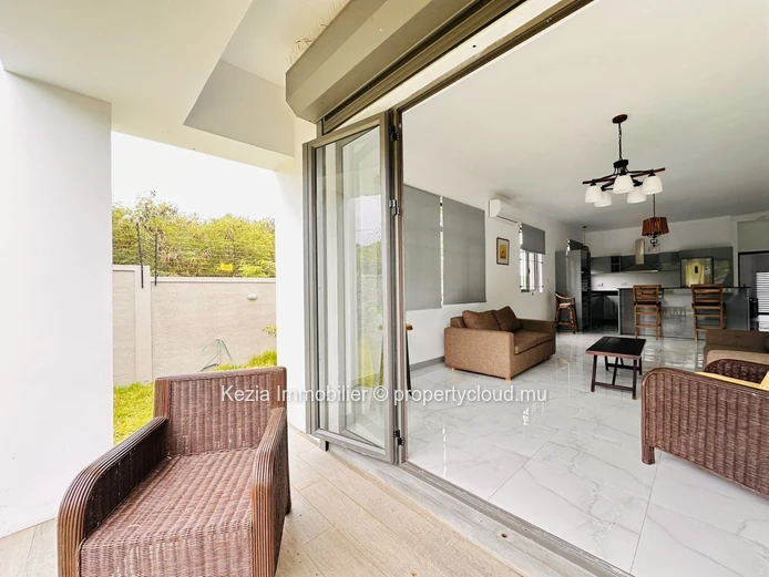 Villa Contemporaine Avec Piscine Et Jardin