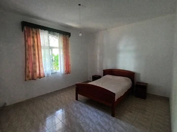 Maison de 6 Chambres