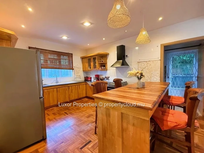 Villa For Rent – Flic En Flac