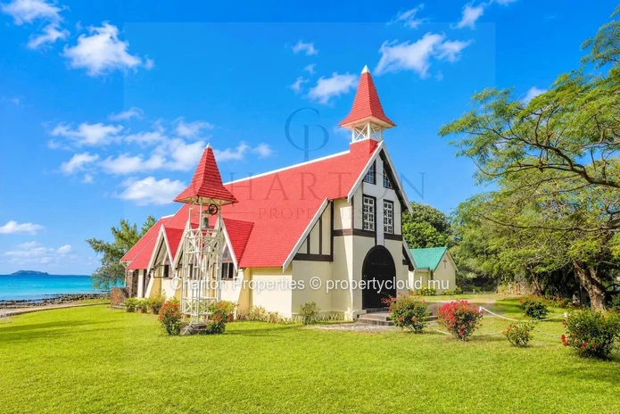 Villa contemporaine de 3 chambres avec vaste jardin paysager et piscine privée au cœur du Nord de l'Île Maurice