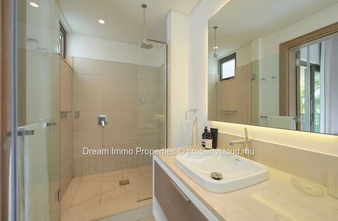 Spacieux Appartement 2 Chambres Avec Vue Golf Sur Le Parc De Mont Choisy - Ile Maurice