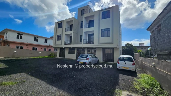 Appartement moderne de 3 chambres entièrement meublé à louer | Glen Park