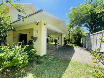 Villa de 4 Chambres