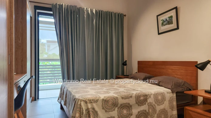 Duplex with private pool for rent in Black River