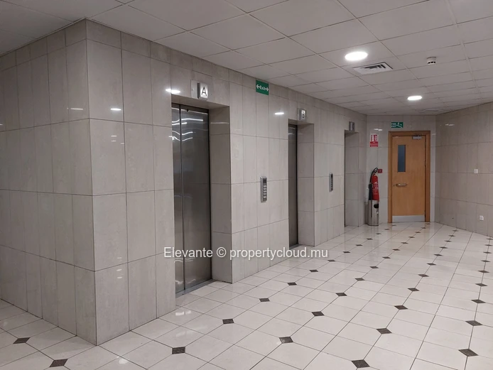 Offices for sale in prime location - Port Louis