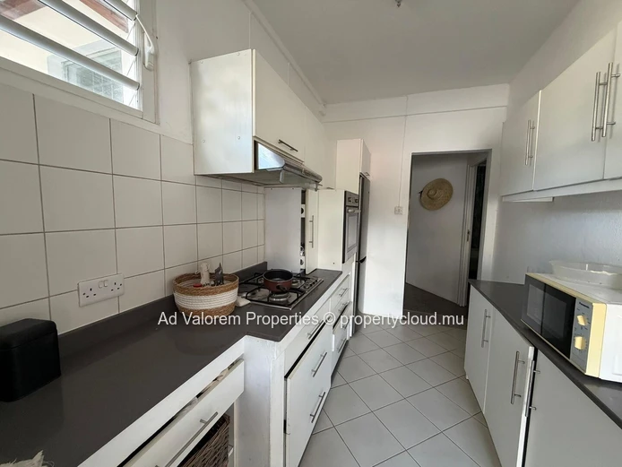 Studio à Vendre dans l'Ouest!