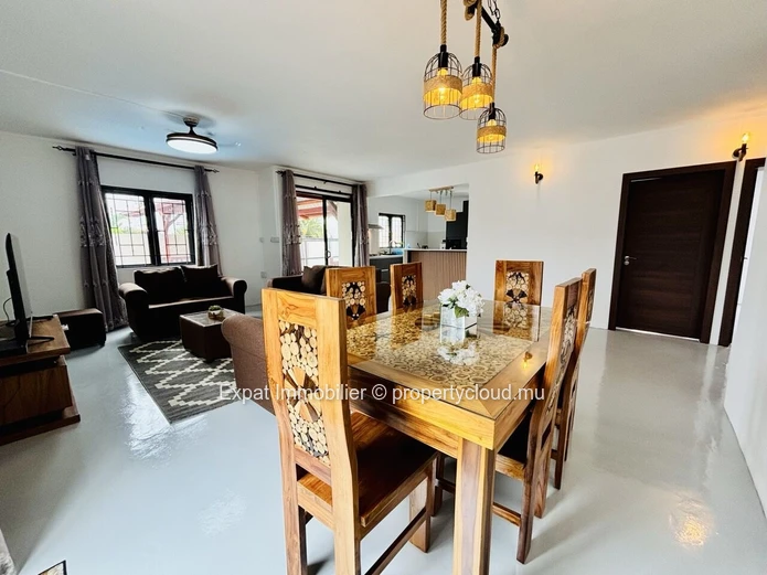 Pereybere – Quiet 3-Bedroom Villa With Cascade Swimming Pool