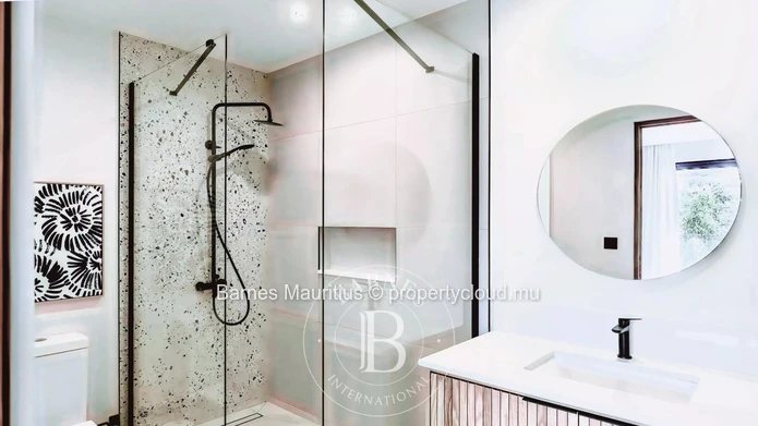 TAMARIN - Beachfront Duplex - 3 Bedrooms
