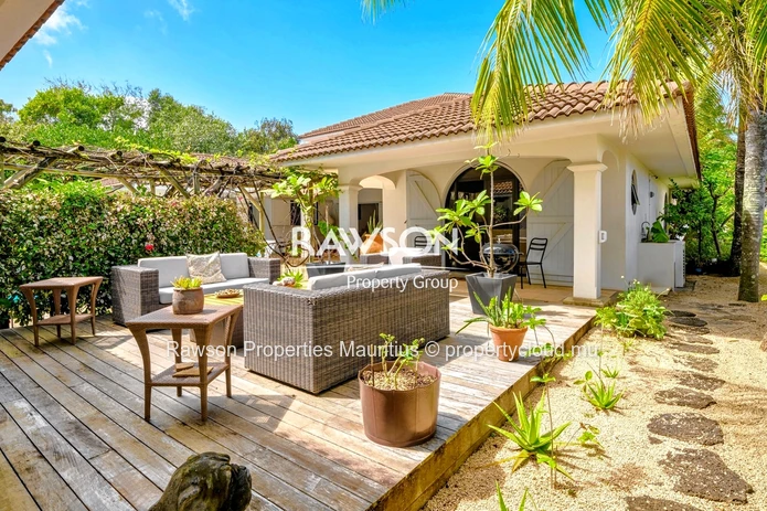A Tropical Haven In Calodyne