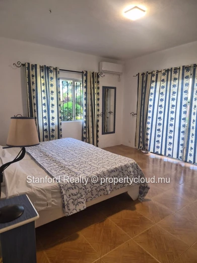 Apartment for Rent - 2 Bedrooms, La Gaulette, West