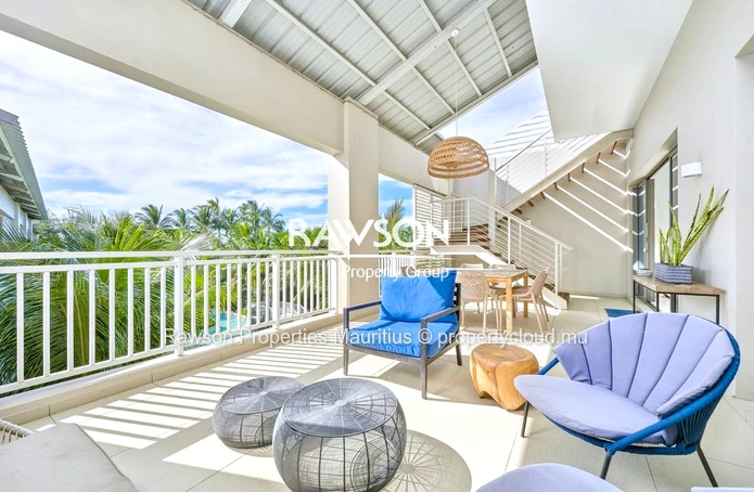 Pas Loin De La Mer, Penthouse A Vendre A Pereybere