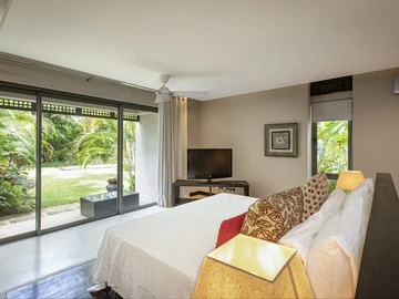 5 Bedroom Villa