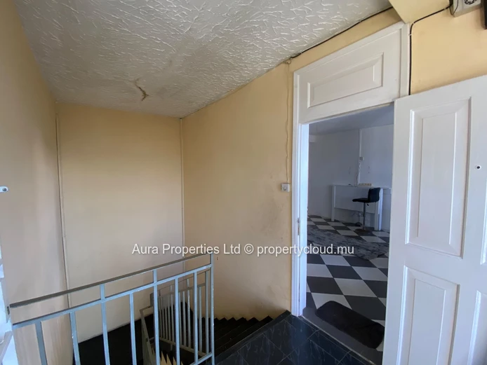 Appartement De 3 Chambres À Vendre À Roche Brunes – Rs 3,5 Millions | Négociable