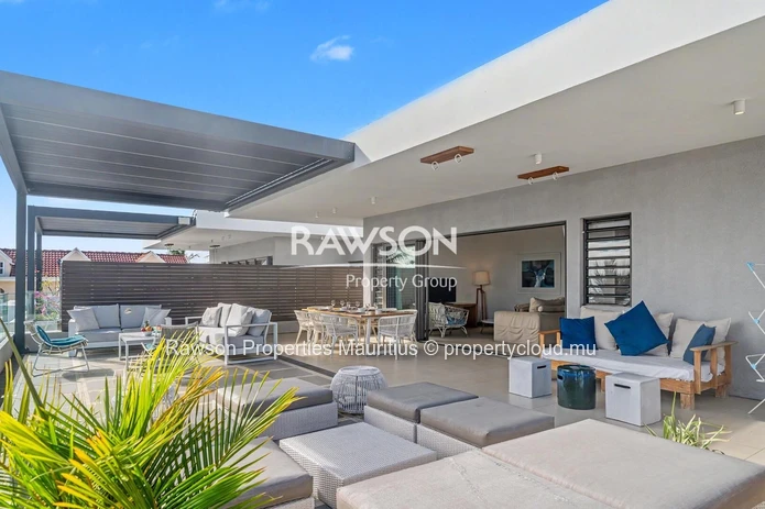 2-Bedroom Penthouse | Beachfront | Sea View | Trou Aux Biches