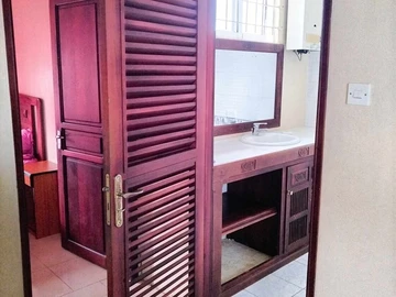 Charming Villa for Rent in Riambel!