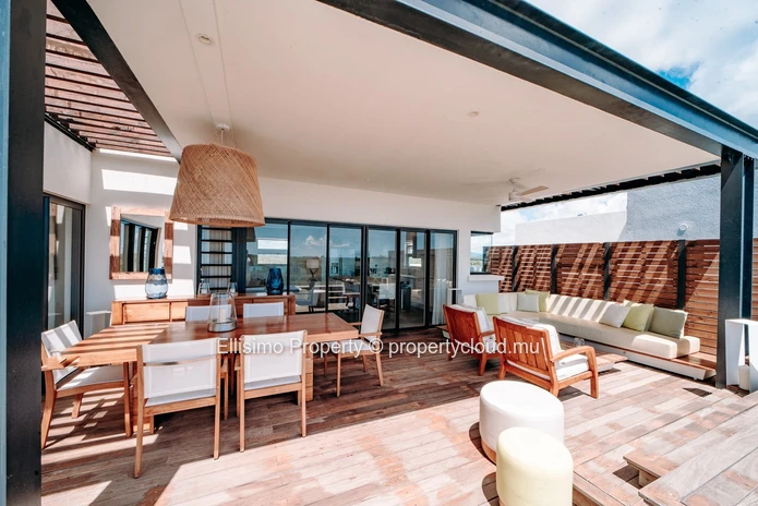 St Antoine Private Residences – Penthouse d’exception à louer