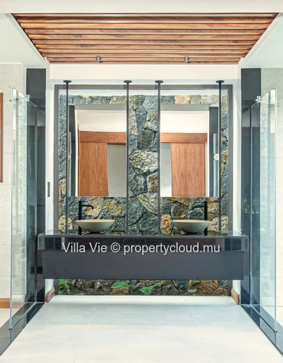 Balaclava - Somptueuse villa de 4 chambres avec piscine privée.