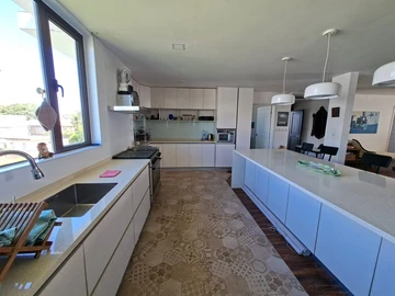 Appartement de 4 Chambres