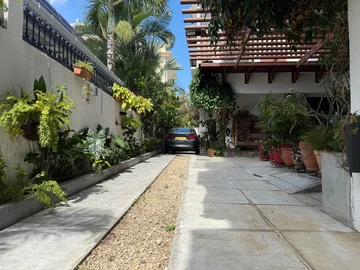 14 Bedroom Apartment