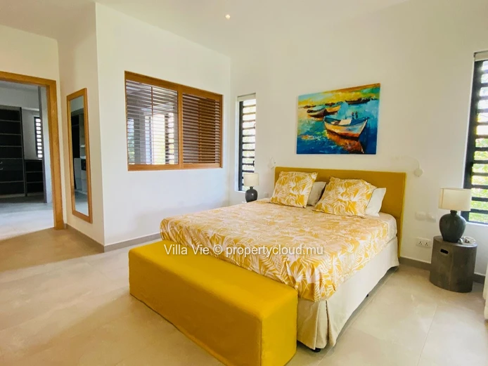 Péreybère - Appartement de haut standing de 3 chambres pieds dans l'eau