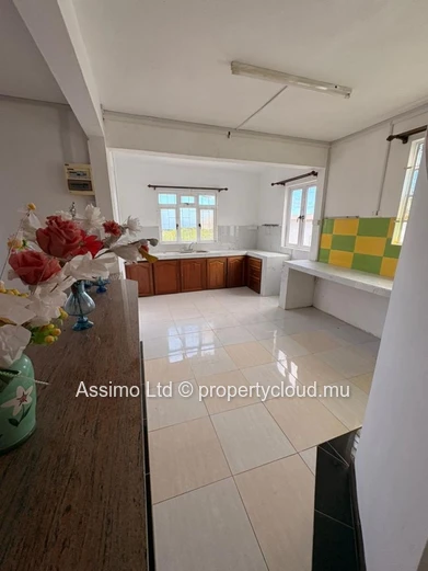 Maison familiale face au lagon au Bouchon avec 6 chambres et vue mer imprenable