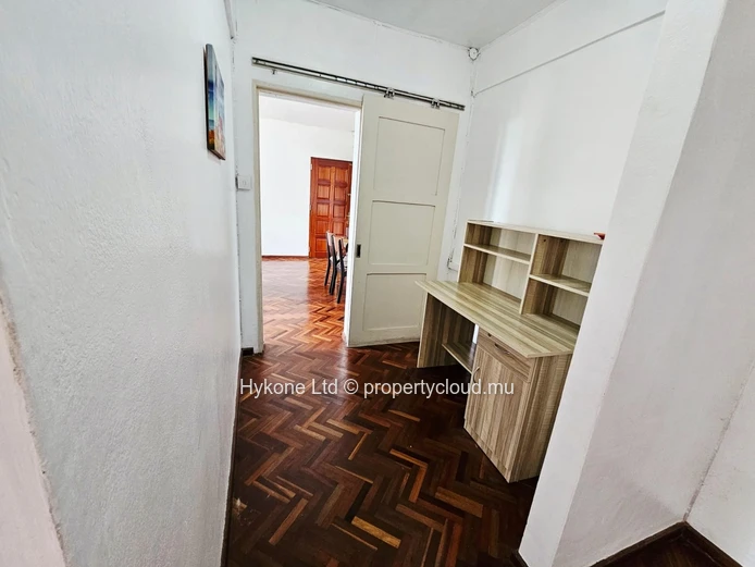 Appartement À Louer À Curepipe
