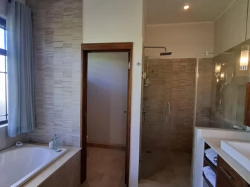 Maison de 5 Chambres