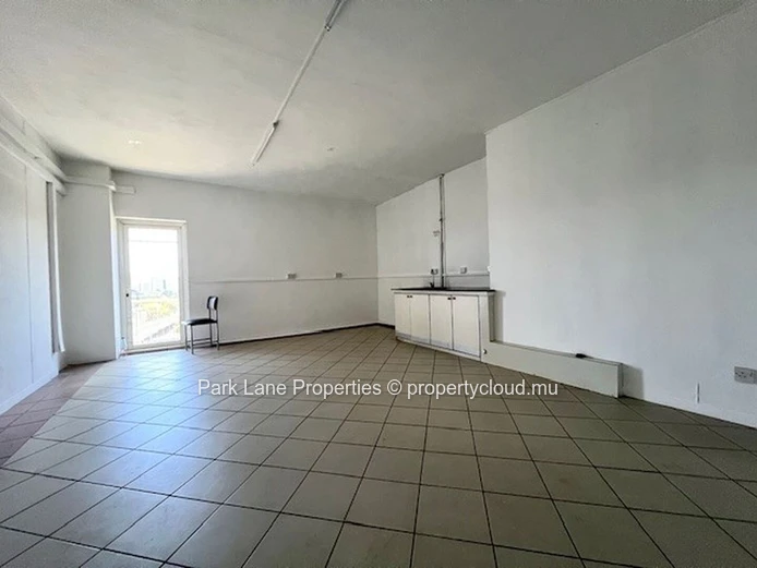 Ideal Office Space in the Heart of a Vibrant District
