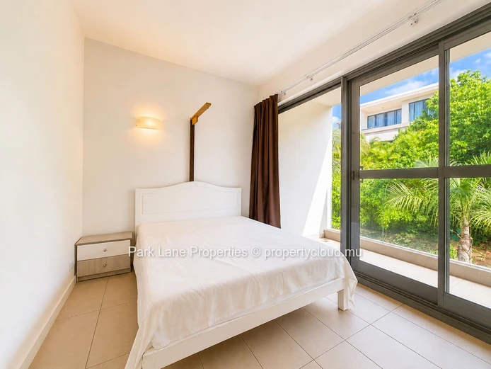 Contemporary townhouse living in the heart of Azuri