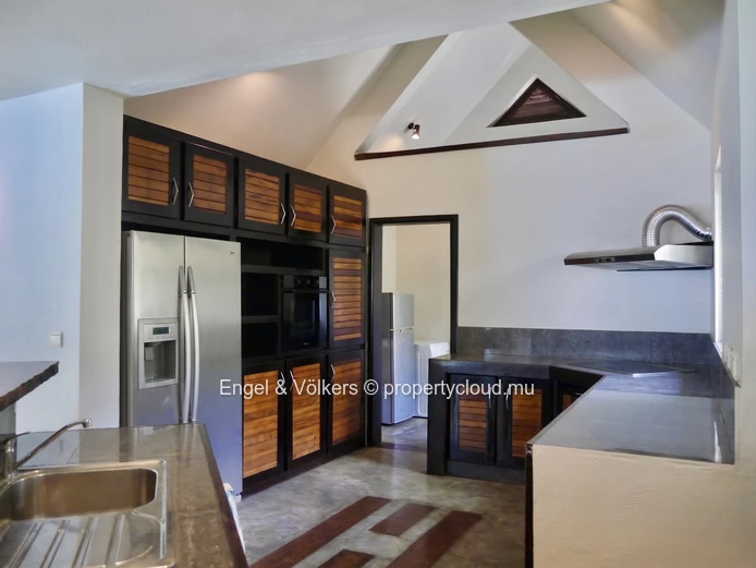 Seafront Villa with Private Pool for rent at Poste de Flacq