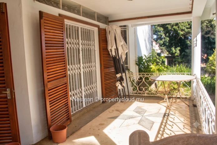 Villa traditionnelle de 4 chambres proche des commodités
