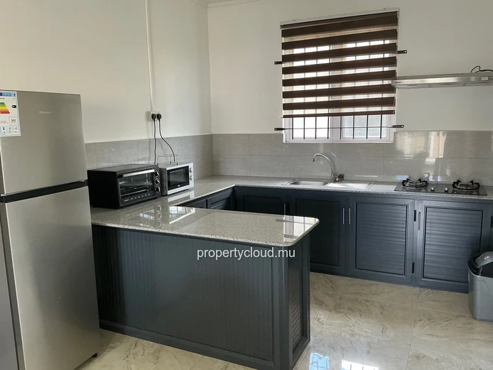 À LOUER – appartement de 3 chambres a Pereybere, proximité plage