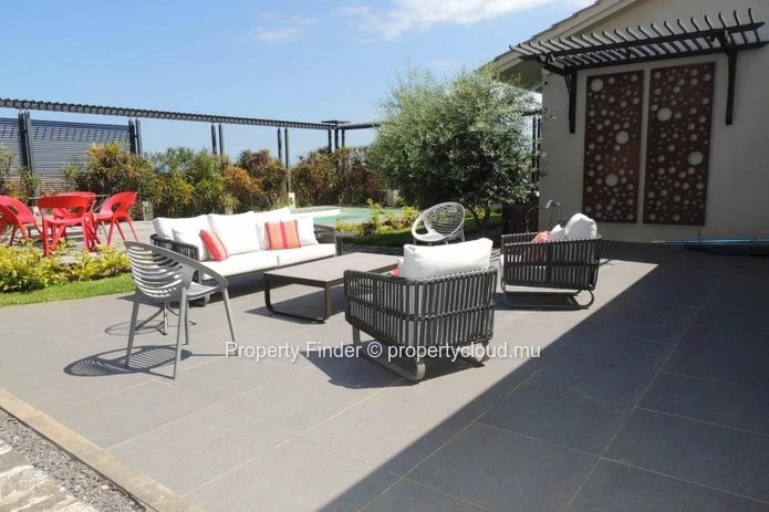 Beautiful family villa in Tamarin