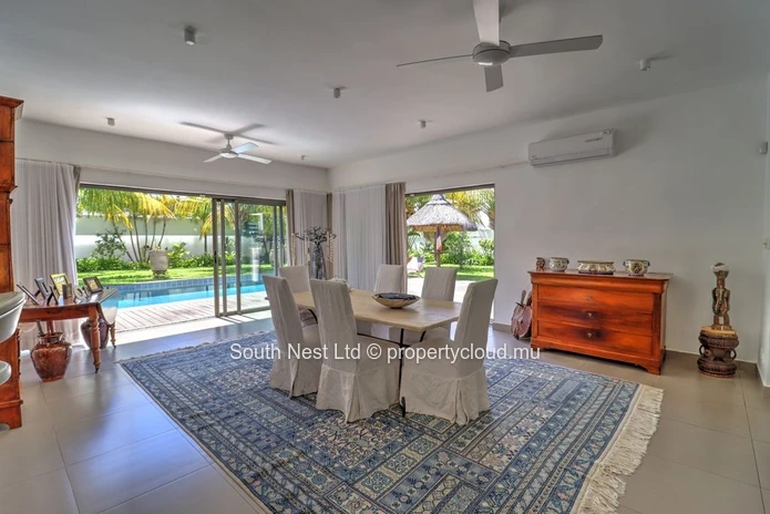 Villa 4 chambres + studio indépendant