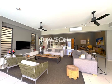 4 Bedroom Villa