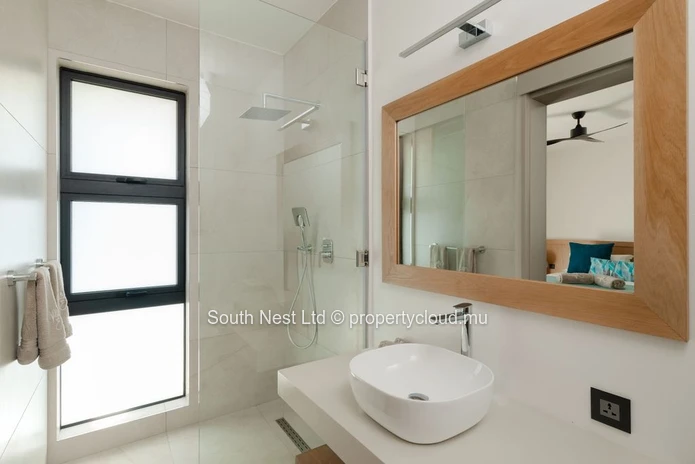 Exclusive Luxury Villa in Anahita Golf Resort
