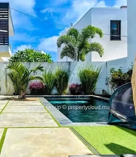 Villa In Secure Estate 3Bed