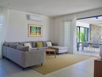 4 Bedroom Villa