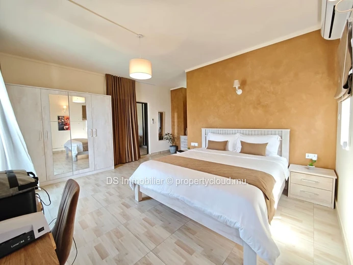 À Louer – Villa 3 Chambres -Résidence Privée-  Mont Choisy- Nord