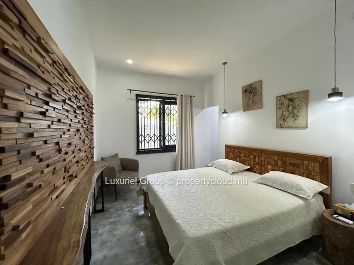 New Villa with Pool in Calodyne