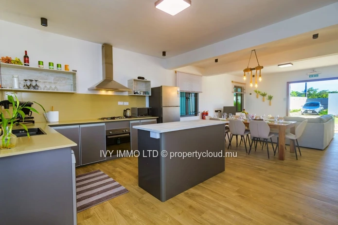 Villa For Rent – Grand Baie