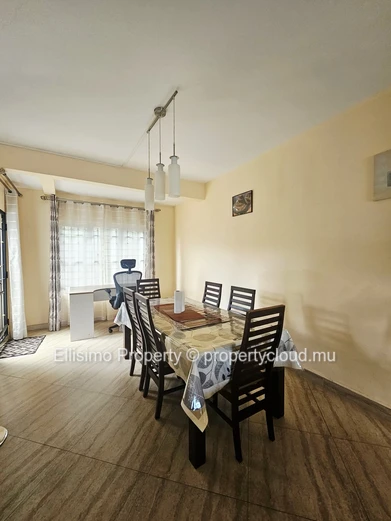3-bedroom triplex for rent in Grand Baie