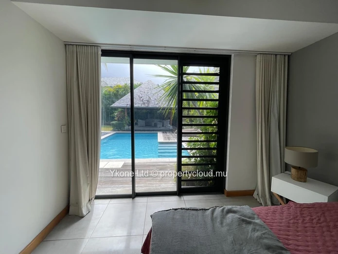 Villa For Sale In Black River