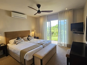 Fully renovated three bedroom Villa 